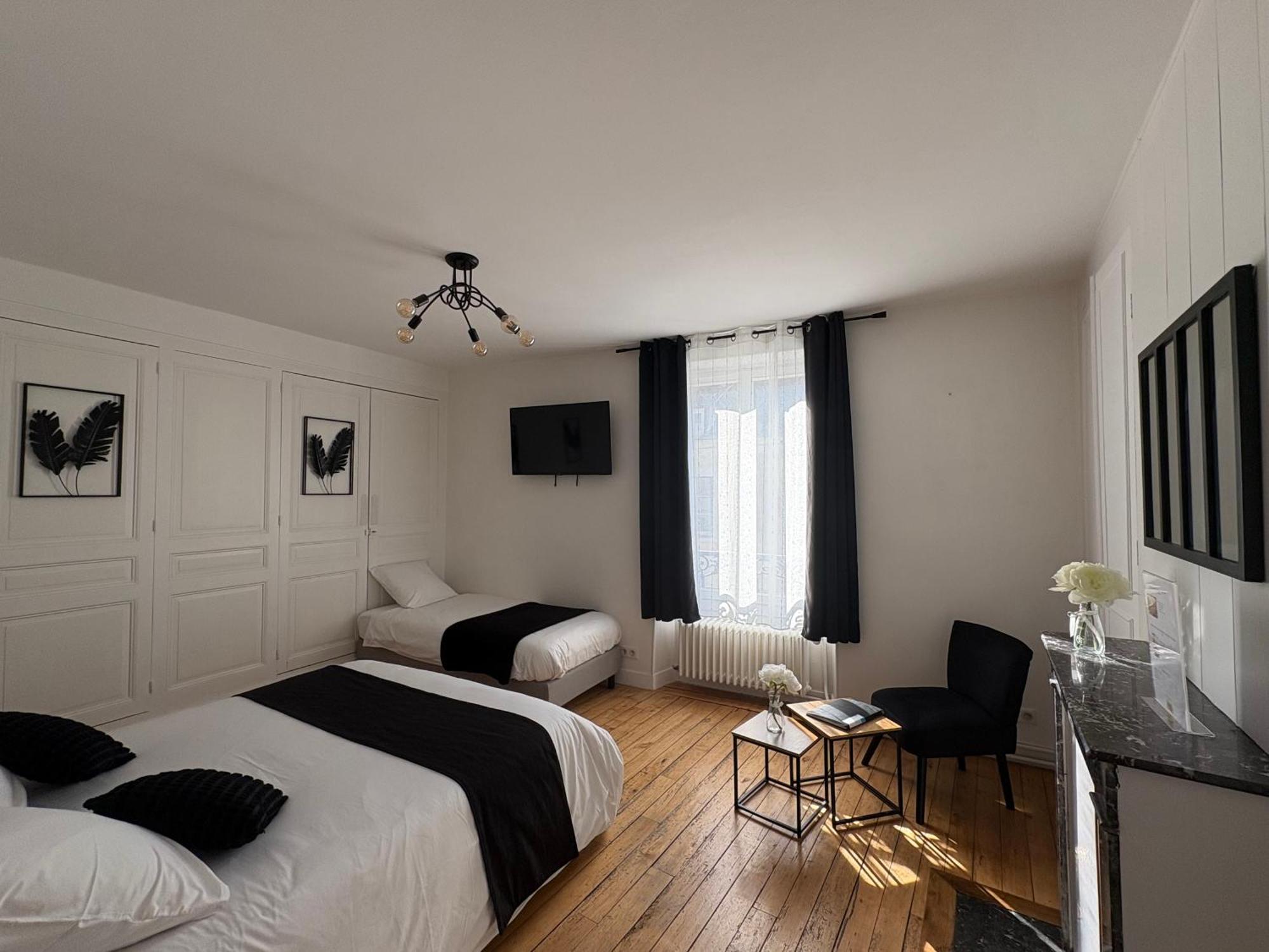 La Demeure Des Hotes 10 Minutes De Disney Couilly-Pont-aux-Dames Exterior photo